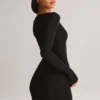 Eska Modal-Minikleid mit U-Ausschnitt, drapiert und langen Ärmeln in Schwarz Eska Modal-Minikleid mit U-Ausschnitt, drapiert und langen Ärmeln in Schwarz