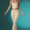 Fallon Petite Verzierte Spitzenhose mit niedriger Leibhöhe in Elfenbein