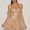 Felicity Minikleid mit verziertem Neckholder und Bubble-Saum in Mandel