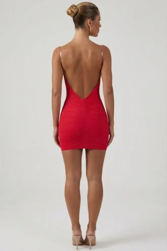 Femi Minikleid mit Rüschen und rückenfreiem Ausschnitt in Rot