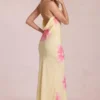 Fioren Chiffon-Maxikleid mit gelbem Blumenmuster Fioren Chiffon-Maxikleid mit gelbem Blumenmuster