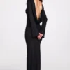 Frances transparentes Jersey-Maxikleid mit langen Ärmeln und rückenfreiem Ausschnitt in Schwarz