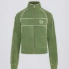 Frottee-Sweatshirt mit Reißverschluss und verkürztem Schnitt in Grün Frottee-Sweatshirt mit Reißverschluss und verkürztem Schnitt in Grün