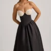 Gabrielle trägerloses Midi-Korsettkleid in Schwarz