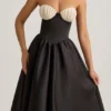 Gabrielle trägerloses Midi-Korsettkleid in Schwarz