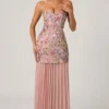 Galia – Verziertes, wandelbares Schnürkleid in Floral Pink