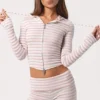 Mini-Shorts aus geripptem Jersey mit rosa Streifen Mini-Shorts aus geripptem Jersey mit rosa Streifen