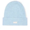 Gerippte Strickmütze in Hellblau