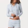 Mini-Shorts aus geripptem Jersey mit blauen Streifen Mini-Shorts aus geripptem Jersey mit blauen Streifen