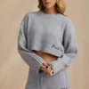 Gerippter, verkürzter Pullover aus Strick in Soft Blue Gerippter, verkürzter Pullover aus Strick in Soft Blue