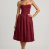 Gloriana Midaxi-Kleid mit umklappbarem Saum und Schleifenverzierung in Weinrot Gloriana Midaxi-Kleid mit umklappbarem Saum und Schleifenverzierung in Weinrot