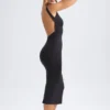 Grainne Midaxi-Kleid mit Rüschen und offenem Rücken in Schwarz