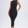 Grainne Midaxi-Kleid mit Rüschen und offenem Rücken in Schwarz