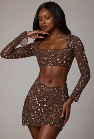 Guilia Transparentes, verziertes, langärmeliges Crop-Top in Deep Cocoa