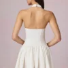 Haddie Modal-Minikleid mit Broderie Anglaise und Neckholder-Ausschnitt in Weiß Haddie Modal-Minikleid mit Broderie Anglaise und Neckholder-Ausschnitt in Weiß