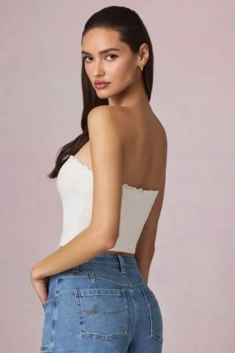 Hania Modal-Oberteil mit Broderie Anglaise in Weiß