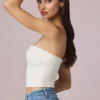 Hania Modal-Oberteil mit Broderie Anglaise in Weiß Hania Modal-Oberteil mit Broderie Anglaise in Weiß