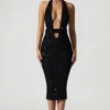 Harlyn Midaxi-Kleid mit Verzierungen, Cut-outs und offenem Rücken in Schwarz Harlyn Midaxi-Kleid mit Verzierungen, Cut-outs und offenem Rücken in Schwarz