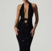 Harlyn Midaxi-Kleid mit Verzierungen, Cut-outs und offenem Rücken in Schwarz Harlyn Midaxi-Kleid mit Verzierungen, Cut-outs und offenem Rücken in Schwarz