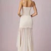 Haruna Asymmetrisches Korsettkleid mit Rüschen in Elfenbein Haruna Asymmetrisches Korsettkleid mit Rüschen in Elfenbein