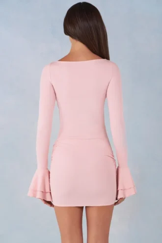 Helena – Geripptes Modal-Minikleid mit langen Ärmeln und Drapierung in Blush Pink