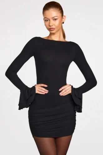Helena – Langärmliges, drapiertes Minikleid aus geripptem Modal in Schwarz