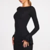 Helena – Langärmliges, drapiertes Minikleid aus geripptem Modal in Schwarz