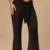 Hydra-Hose mit Bindeband vorne und weitem Bein in Schwarz Hydra-Hose mit Bindeband vorne und weitem Bein in Schwarz