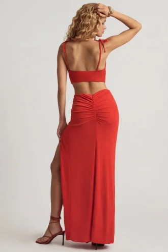Imara Asymmetrisches Maxikleid aus strukturiertem Jersey in Chili-Rot