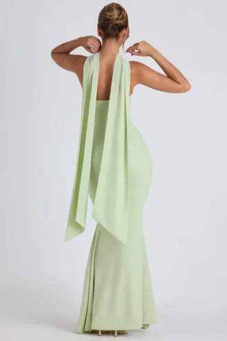 Imogene trägerloses Abendkleid mit Schaldetail in Frühlingsgrün