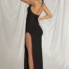 Indi Maxikleid mit Neckholder in Schwarz