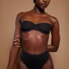 Intimates Soft Mesh Slip mit hoher Taille in Schwarz