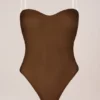 Intimates trägerloser Bodys in Chestnut