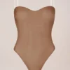 Intimates trägerloser Bodys in Honig
