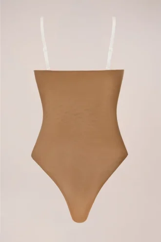 Intimates trägerloser Bodys in Mandel Intimates trägerloser Bodys in Mandel