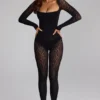 Irina Langarm-Jumpsuit aus nahtlosem Strick in Schwarz Irina Langarm-Jumpsuit aus nahtlosem Strick in Schwarz