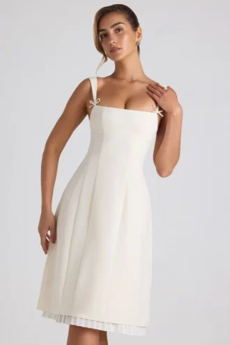 Isadora A-Linie-Midi-Kleid mit Schleifenverzierung und Plissee in Elfenbein