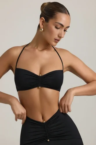 Jerika Slinky Jersey Bralette mit Metallverzierung und Neckholder-Ausschnitt in Schwarz