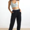 Jogginghose aus Baumwollfleece mit mittlerer Leibhöhe in Schwarz