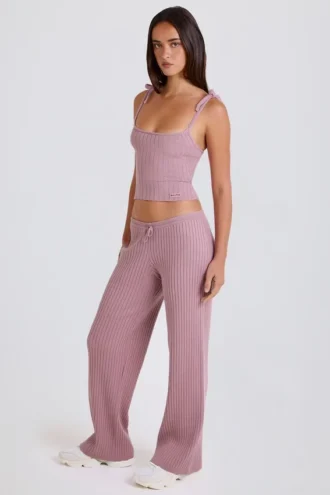 Jogginghose aus geripptem Strick mit weitem Bein in Mauve