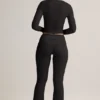 Jules Modal-Rippenhose mit Umschlag und ausgestelltem Bein in Schwarz Jules Modal-Rippenhose mit Umschlag und ausgestelltem Bein in Schwarz