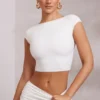 Juno Crop-Top mit Flügelärmeln und offenem Rücken in Weiß