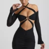 Kemina schulterfreies, gerafftes Minikleid mit Cut-outs in Schwarz