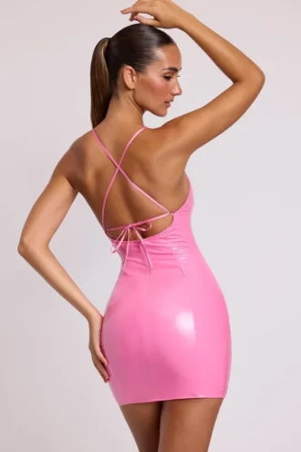 Kendall Vinyl-Minikleid mit Rückenbindung und U-Ausschnitt in Rosa