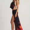 Keona Mid-Rise Split Maxi Rock in rotem Blurred-Print Keona Mid-Rise Split Maxi Rock in rotem Blurred-Print