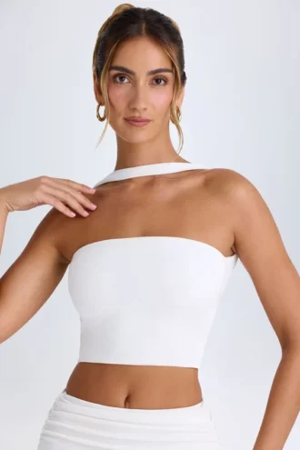 Khai Bandeau-Oberteil mit Choker-Detail in Weiß
