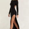 Kiah Langarm-Maxikleid mit Rückenausschnitt in Schwarz
