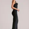 Landen Neckholder-Midaxi-Kleid in Schwarz Landen Neckholder-Midaxi-Kleid in Schwarz