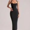 Landen Neckholder-Midaxi-Kleid in Schwarz Landen Neckholder-Midaxi-Kleid in Schwarz