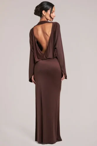 Lani Langarm-Maxikleid mit Drapierung in Schokoladenbraun
